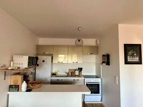   Appartement  T2 avec parking et piscine - Roquebrune sur Argens Appartement - 2 pi�ce(s) - 42 m�