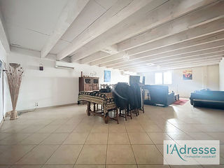  Maison � vendre 4 pi�ces 338 m�