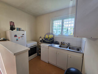  Immeuble � vendre 11 pi�ces 190 m�