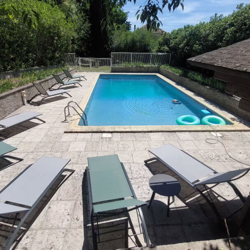 � vendre  Maison Donz�re (26290)