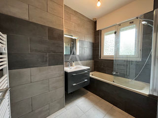  Maison � louer 4 pi�ces 121 m�