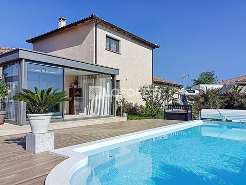   Maison Proche Villaudric 5 pi�ce(s) 144 m2 Maison - 5 pi�ce(s) - 144 m�