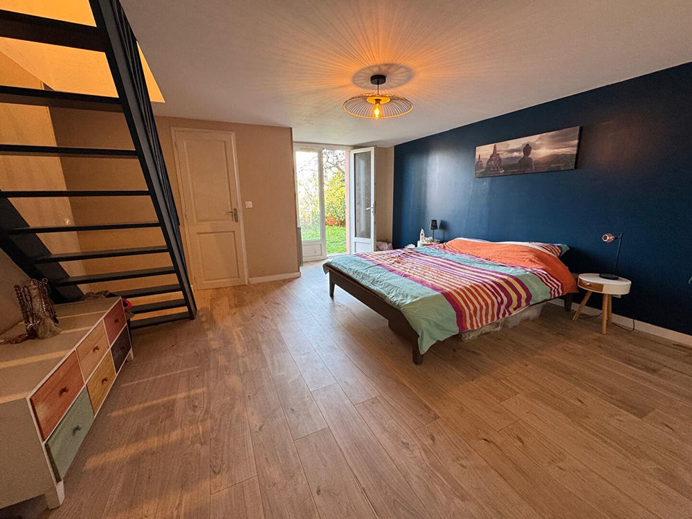 � vendre  Maison Saint-Cyr-sur-Mer (83270)