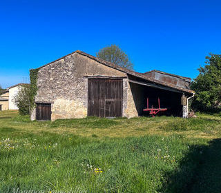  Remise / Grange � vendre 110 m�