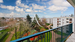  Appartement � louer 4 pi�ces 75 m� Bois d arcy