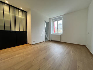  Maison � louer 5 pi�ces 164 m�