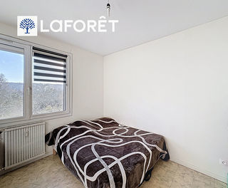  Appartement � vendre 4 pi�ces 88 m�