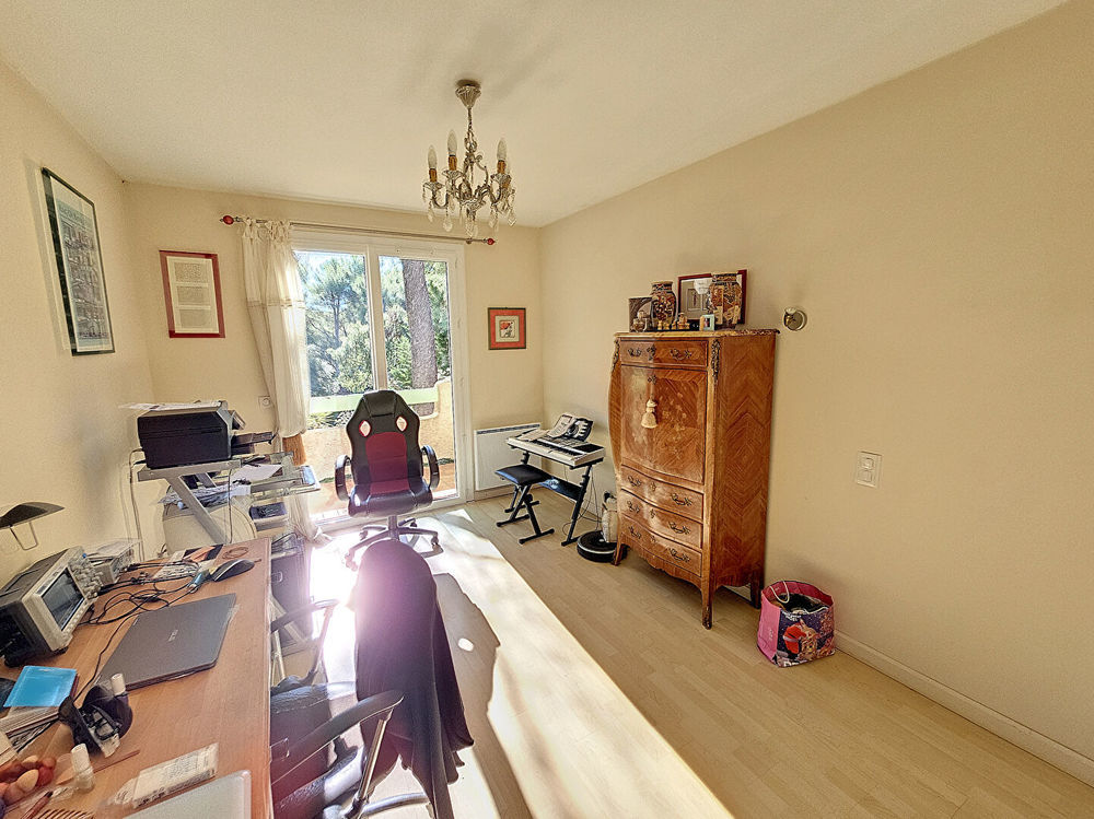 � vendre  Maison Six-Fours-les-Plages (83140)