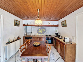  Maison � vendre 4 pi�ces 200 m�