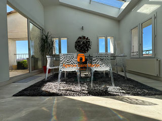  Appartement � vendre 5 pi�ces 220 m�