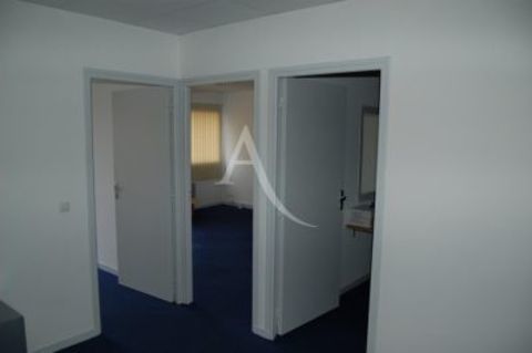 Local commercial Blois 212 m2 132000 41000 Blois