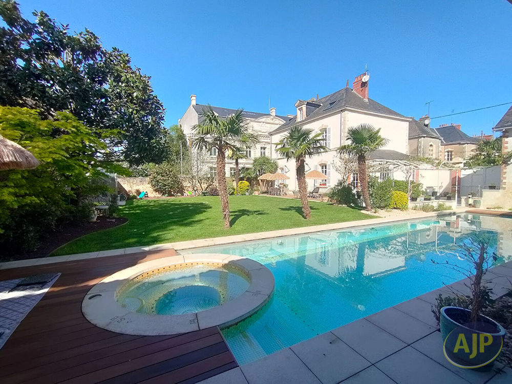 � vendre  Villa La Roche-sur-Yon (85000)