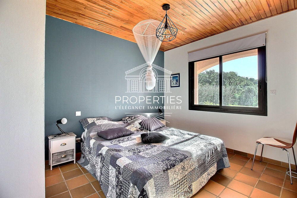 � vendre  Maison Le Lavandou (83980)