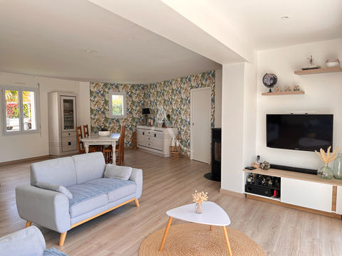   Maison Maison - 6 pi�ce(s) - 142 m�