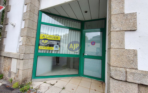 LOCATION - Local commercial 665 56300 Pontivy
