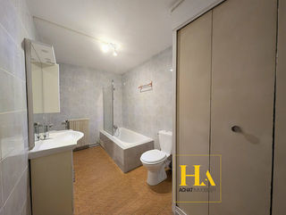  Immeuble � vendre 7 pi�ces 190 m�