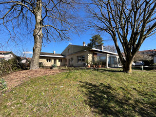  Maison � vendre 9 pi�ces 270 m�