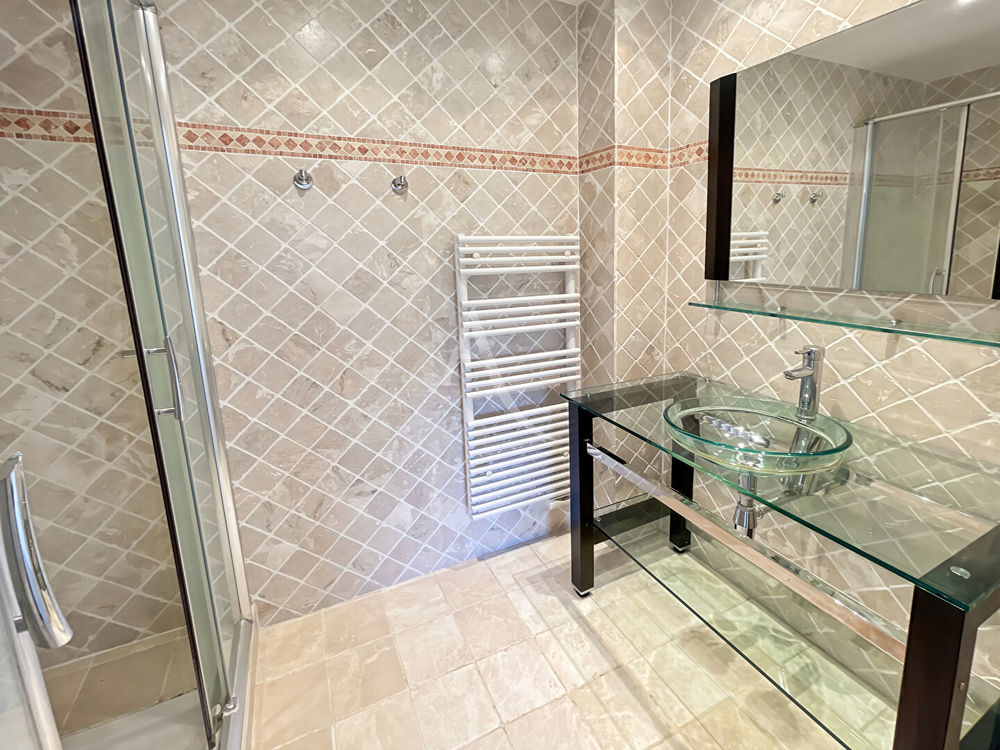 � vendre  Appartement Cannes (06400)