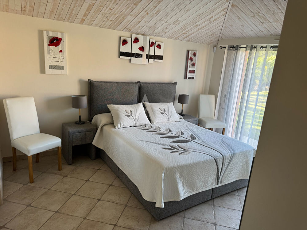 � vendre  Maison Le Fenouiller (85800)