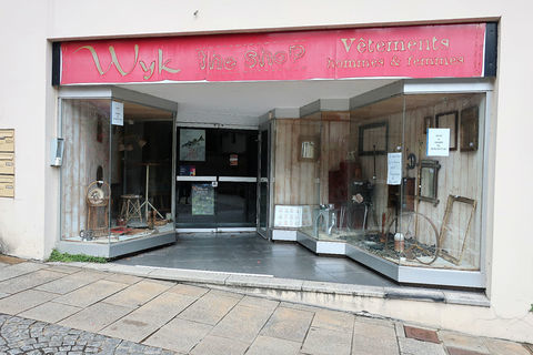 Local commercial Quimperl&eacute; 1 pi&egrave;ce(s) 66.38 m2 59950 29300 Quimperl�