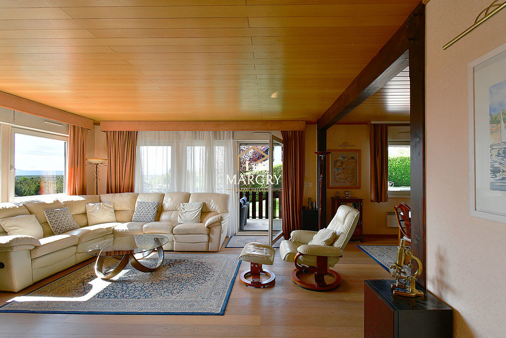 � vendre  Maison Sauverny (01220)