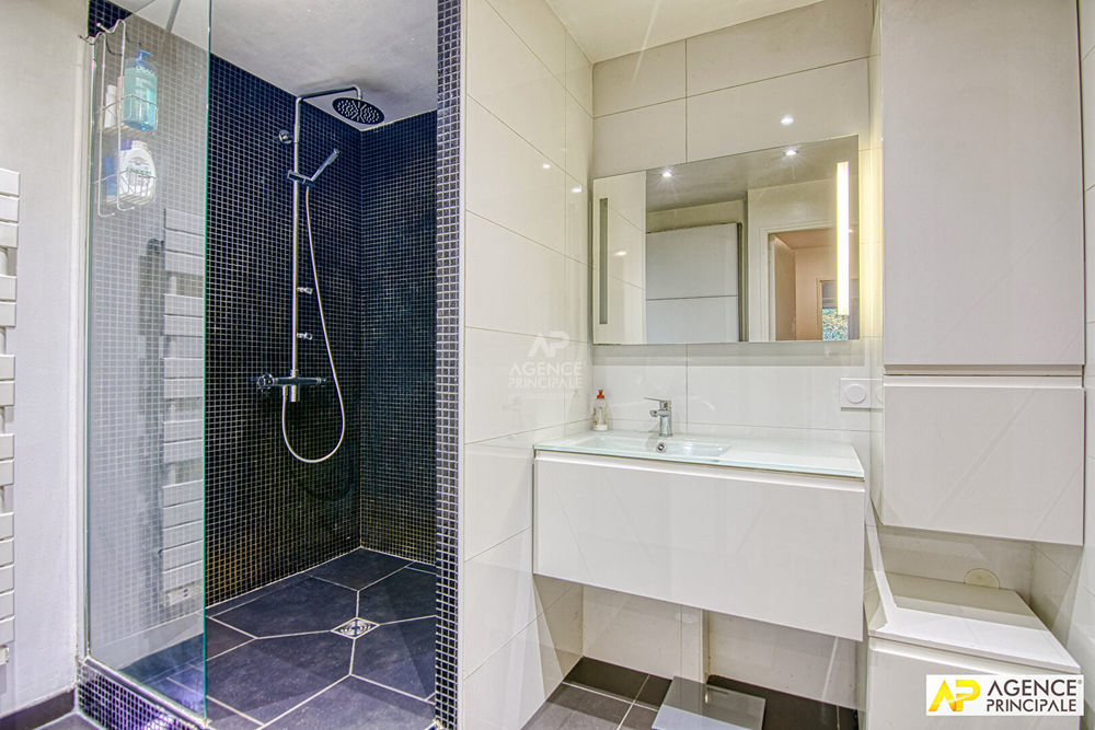 � vendre  Appartement Versailles (78000)