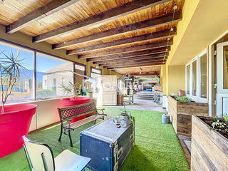  Maison � vendre 10 pi�ces 250 m�