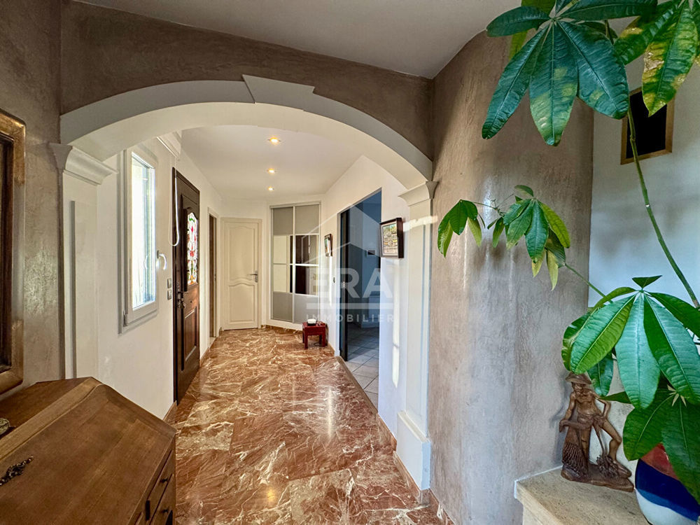 � vendre  Maison Ceyreste (13600)