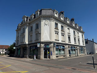  Appartement � louer 3 pi�ces 79 m�