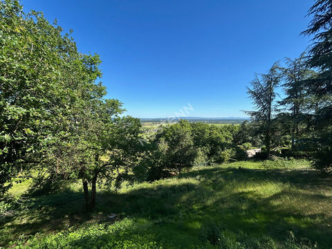   Maison atypique  avec vue imprenable et piscine � Givry 193 m2 Maison - 6 pi�ce(s) - 193 m�