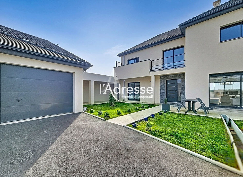 � vendre  Maison Bailly-Romainvilliers (77700)