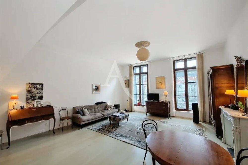 � vendre  Appartement S�te (34200)