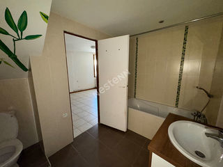  Maison � vendre 4 pi�ces 130 m�