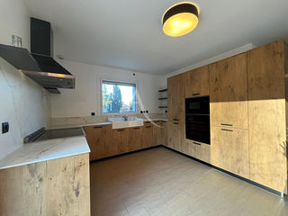  Maison � louer 6 pi�ces 147 m�