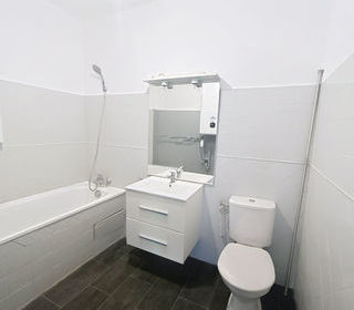  Appartement � louer 2 pi�ces 56 m�