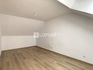  Appartement � louer 5 pi�ces 120 m� Montier en der