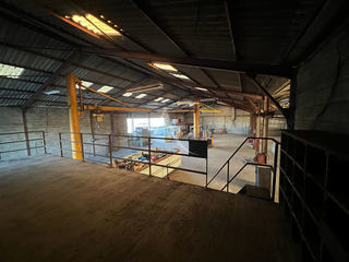  Immeuble � vendre 3 pi�ces 810 m�