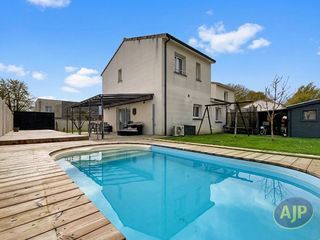  Maison � vendre 6 pi�ces 105 m�