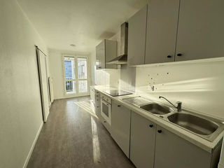  Appartement � louer 5 pi�ces 93 m�