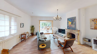  Maison � vendre 8 pi�ces 340 m�