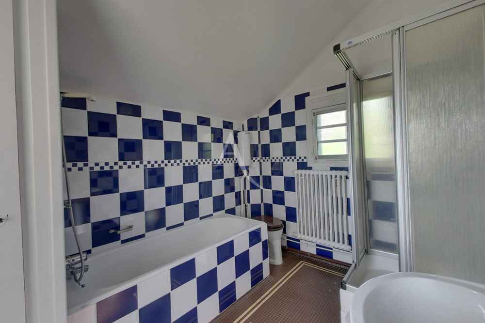 � vendre  Maison Montreuil (93100)