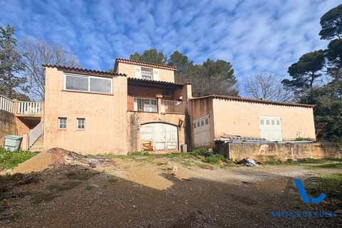   Villa  6 pi�ce(s) 169 m2 Maison - 6 pi�ce(s) - 169 m�