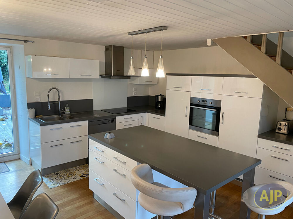 � vendre  Maison Saint-Av� (56890)