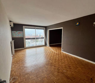  Appartement � louer 4 pi�ces 102 m�