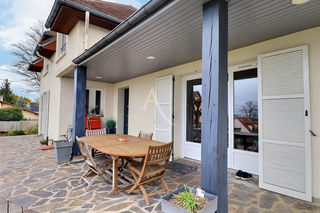  Maison � vendre 8 pi�ces 194 m�