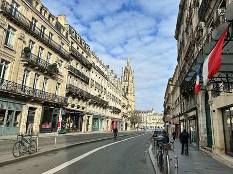 MURS &agrave; vendre Local Commercial quartier Pey Berland 542000 33000 Bordeaux