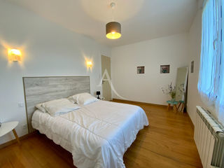  Immeuble � vendre 8 pi�ces 195 m�