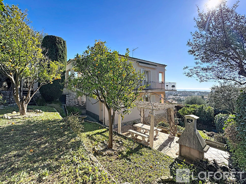 � vendre  Maison Roquebrune-Cap-Martin (06190)