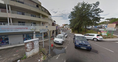 Local  professionnel / Commercial de 113 m&sup2; - SAINTE CLOTILDE - Quartie H&ocirc;pital 415203 97490 Sainte clotilde