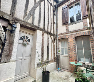  Immeuble � vendre 5 pi�ces 125 m�